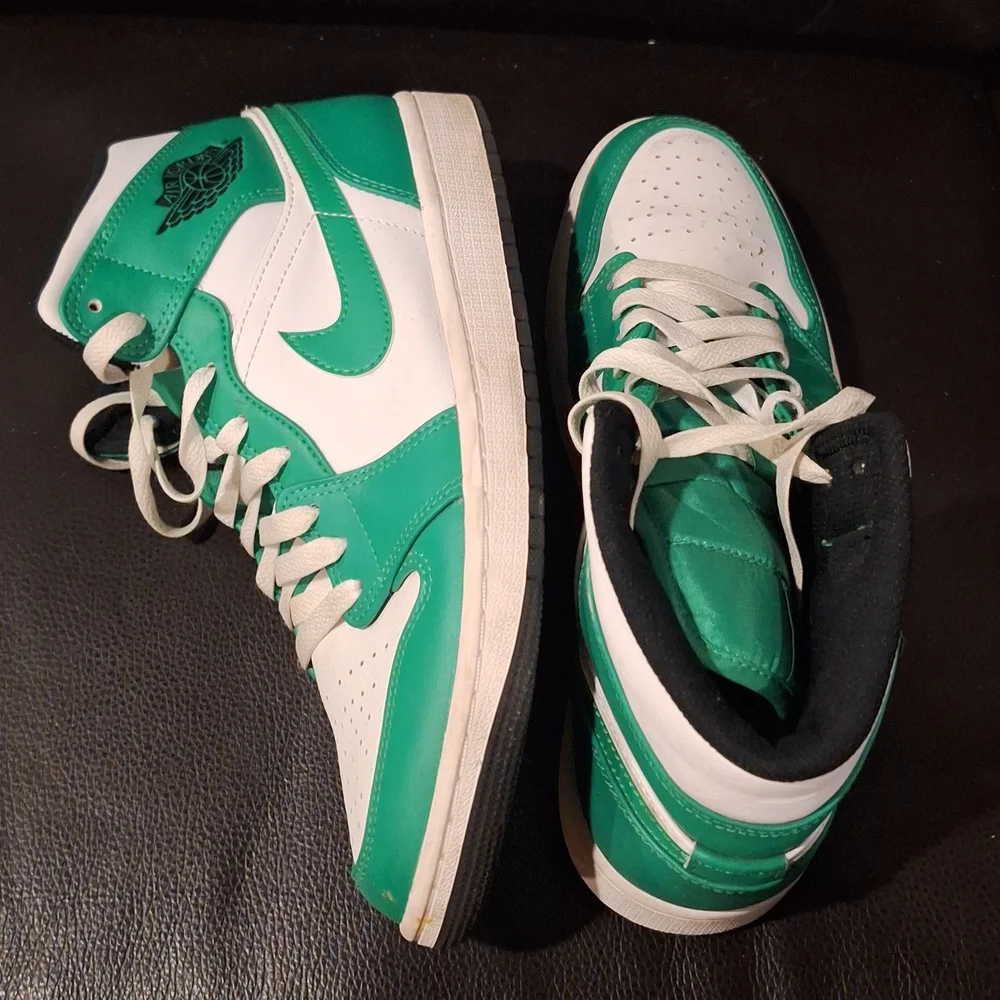 Nike Jordan 1 Hightower sneakers